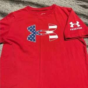 Under Armour tee boys